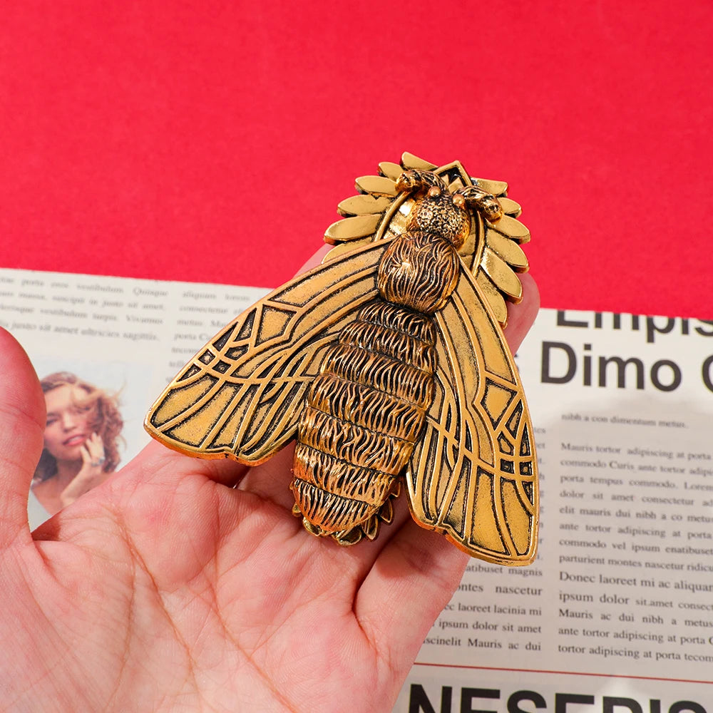 Vintage Metal Butterfly Clip - Elegant Bookmark & Document Organizer in 4 Finishes