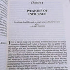 Influence: The Psychology of Persuasion | Robert Cialdini