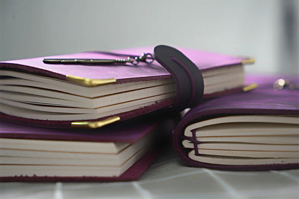 Genuine Leather Refillable Travel Journal - Handmade Retro Notebook with 192 Pages
