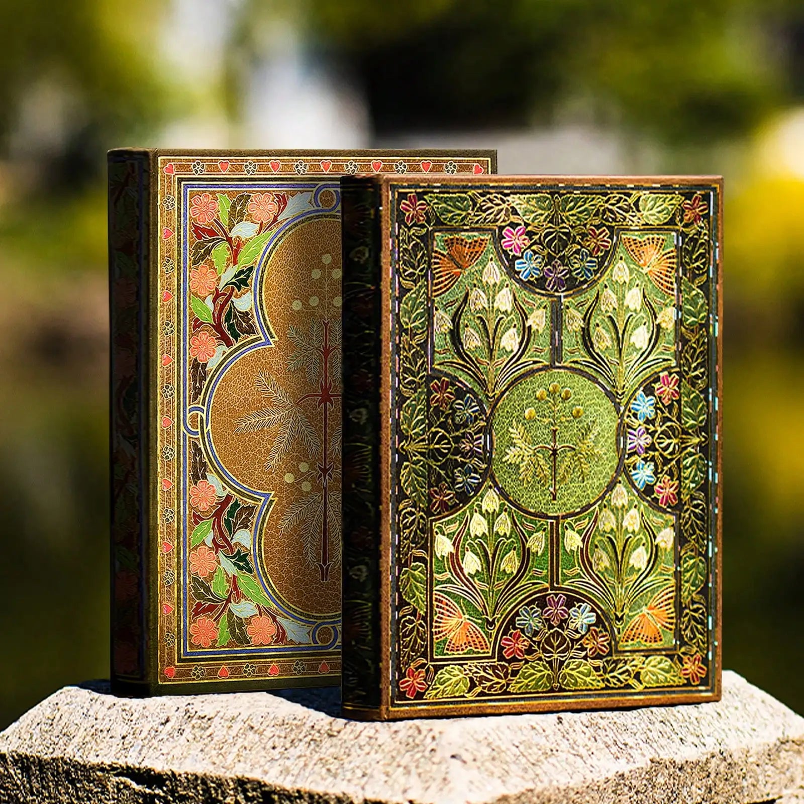 Vintage Floral Gold Foil Journal - 256 Pages Luxury Hardcover Diary with Butterfly Pages